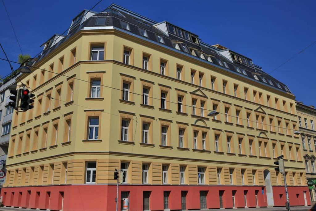 Leben Im Stadtlicht L Lf21 Vienna Exterior photo